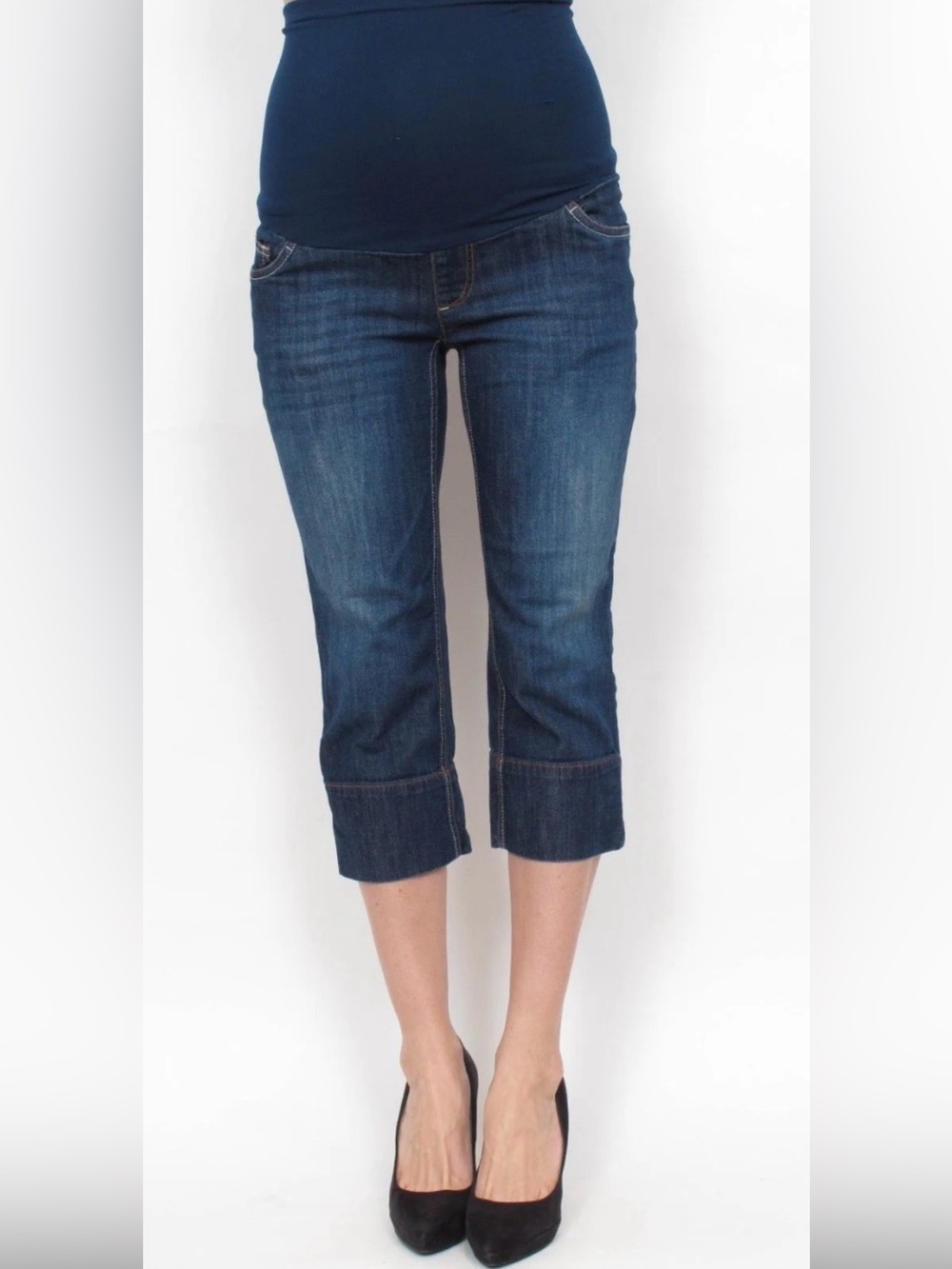 Motherhood Maternity Women's Cropped Blue Jeans Like New Size Medium